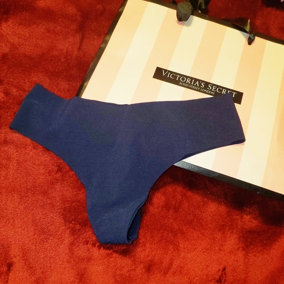 NWT Victoria's Secret No Show Thong Raw Edge XS - Picture 2 of 9